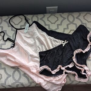 Black and Pink Women's Sleepwear Set